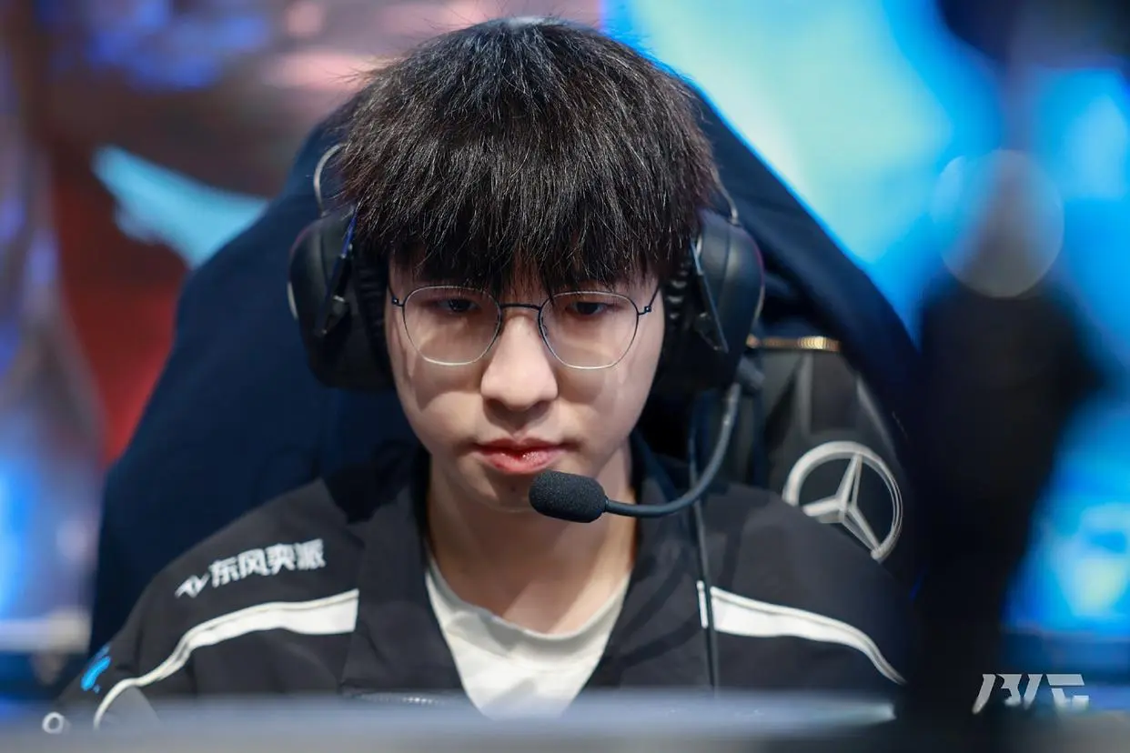 中期, msn, 随后 中期, msn, 随后