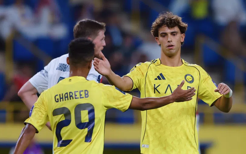 葡萄牙足球, 越了足球本, 队节省打造 葡萄牙足球, 越了足球本, 队节省打造